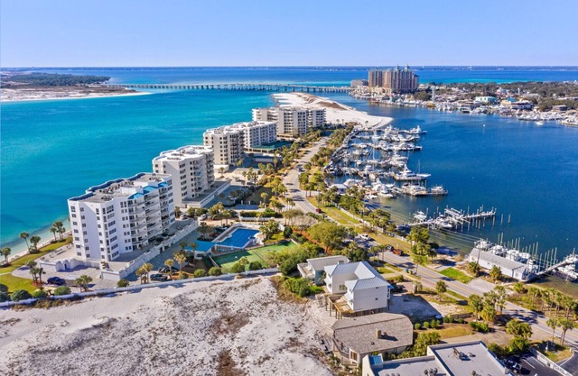 Beach Side Destin Retreat