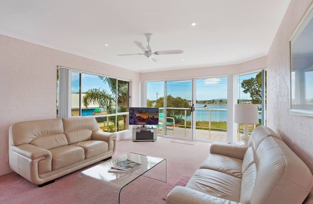 Beach Street Apartments