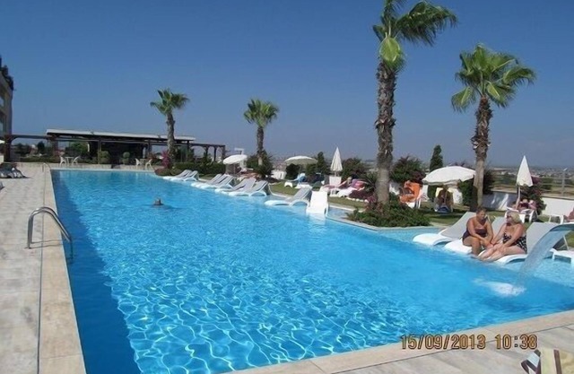 BABYLON Bliss est un 3 chambres 3 salles de bain maison duplex unique avec sa propre piscine privée