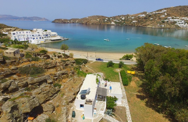 Villa sur la plage de Milopotas, Ios, Grèce