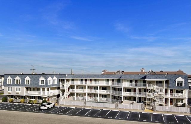EMPLACEMENT BEACHBLOCK! Copropriété Resort Merrimac avec salle de bain récemment rénovée