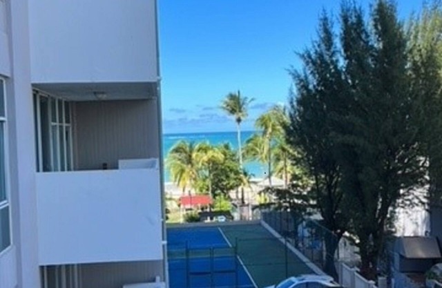 Beachfront 2 bedroom Apart-Isla Verde- Coral Beach