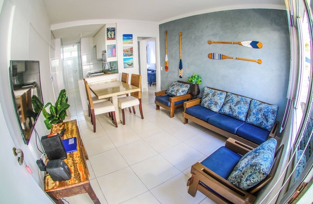 Pied dans le sable Plage du Tombo-Apto 2 dortoirs c / ar Cond. + 2 garages +2 salles de bain