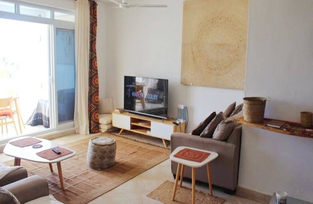 Beachfront Apartment w/ Tub + Pool — 5 min from the beach