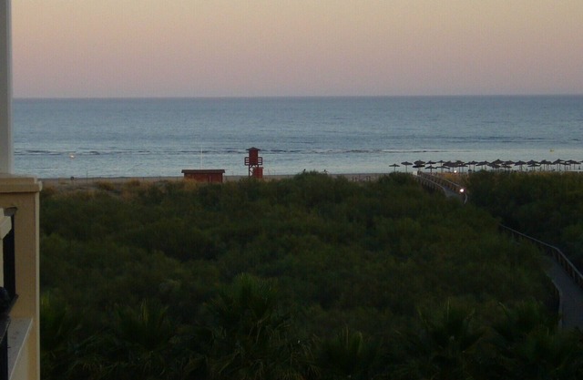 Appartement en bord de mer avec une vue fantastique sur la mer