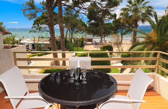 Appartement Bord de Mer · Piscine · Wifi · UHC PLAYAMERO 153