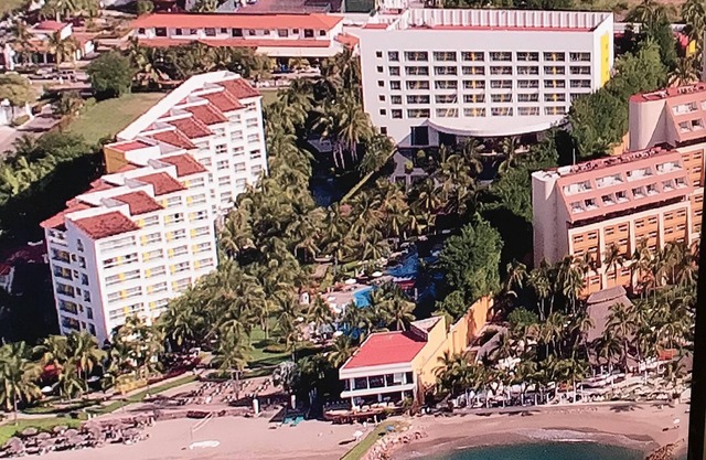 Suite Beachfront Condo 1 Bdrm - Palais Maya - Puerto Vallarta