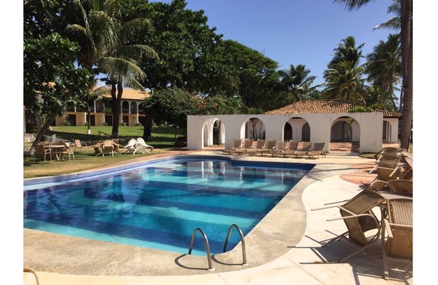 Appartement en bord de mer avec 3 chambres et dans le village principal de Praia do Forte