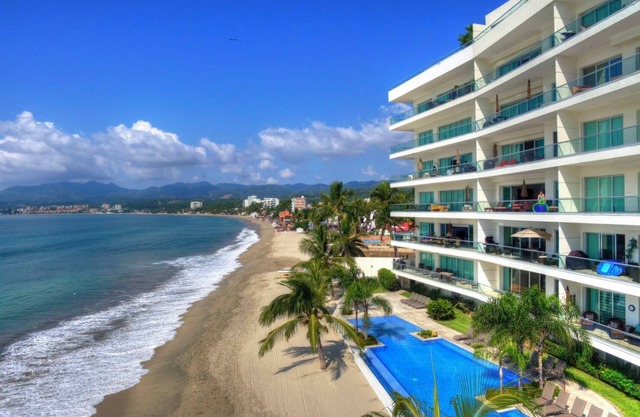 Bucerias Golden Zone Penthouse en bord de mer Agua Azul Wifi, sam. la télé