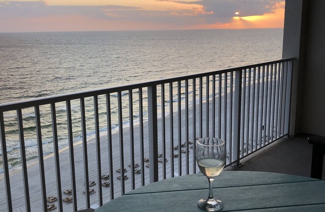 Luxe en bord de mer! Réservez maintenant pour une meilleure disponibilité.