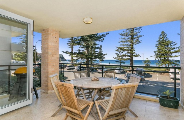 Beachfront on Golden Mile