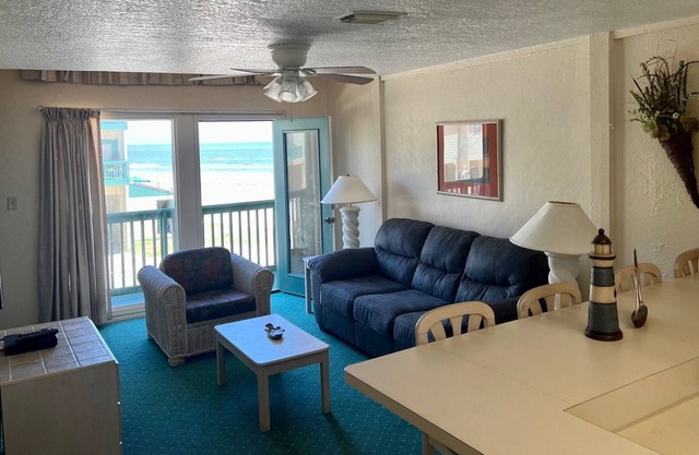 Beachfront One Bedroom Condo w/Pool; 2 Night or 7 Night Stay. Pet Friendly!