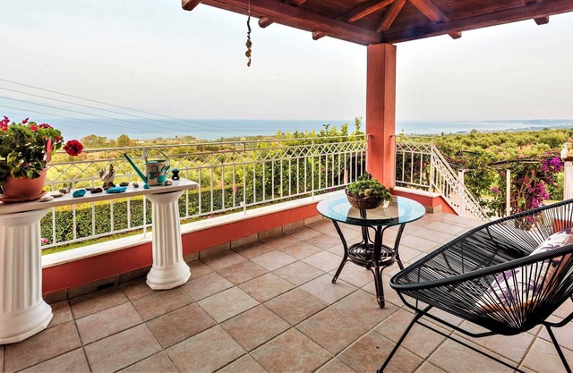 Maison de campagne avec vue panoramique et accès à la plage