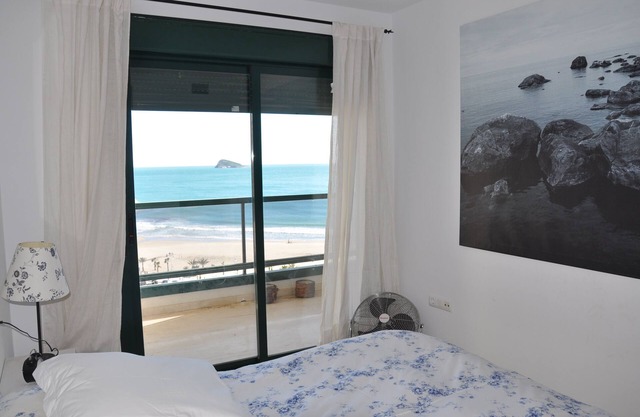 Penthouse en bord de mer avec vue sur la mer