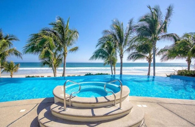 Taux exclusif imbattable en bord de mer condo 4 chambres