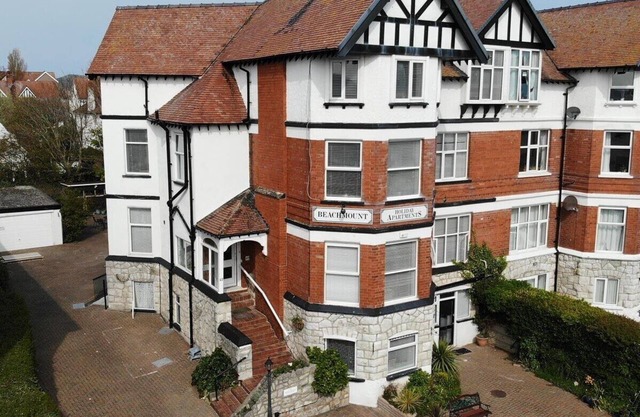 Beachmount Holiday Apartments