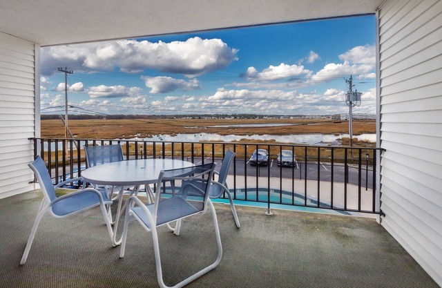 Beachside Condo Hampton Beach