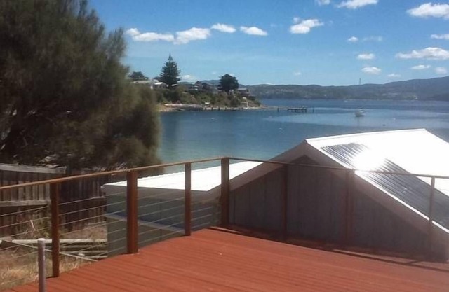Opossum Bay Beachside Cottage