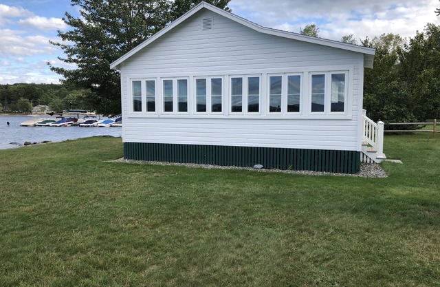 Beachside Cottage sur le lac Newfound
