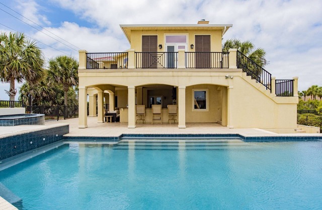 Sun, Sand & 20% Off! Stay Before May 22