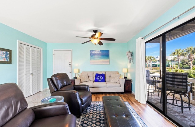 Beachwood Villas Escape – 1BD/1BA Getaway-Sleeps 4-Steps from 30A Beaches!