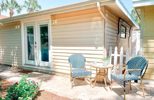 NEW! Beachy 1BDR/1BA: Walk to Beach, w/Parking!