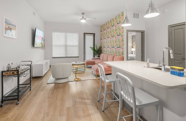 Beachy Escape: 2BR/2BA w./ Pool, Gym, and Theater