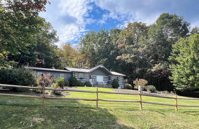 Limited-Time April Deals—Your Dream Getaway for Less at Bear Creek Ridge