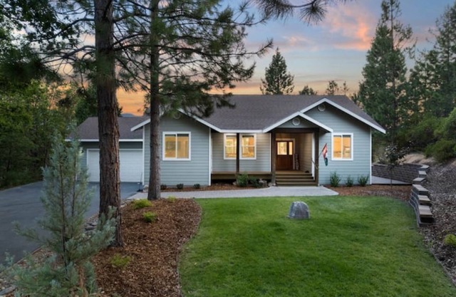 Bearadise Lodge - Mount Shasta