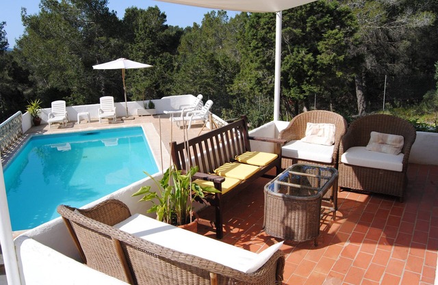 Belle villa de 3 chambres avec appartement privé et piscine privée à proximité des plages