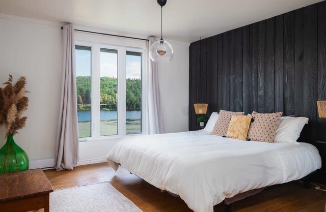 Magnifique chalet au bord du lac avec Spa