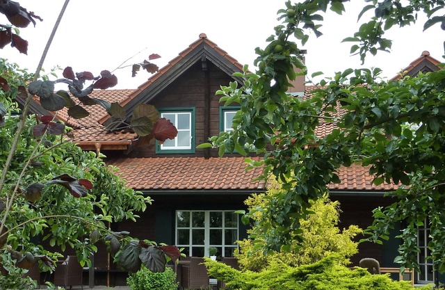belle maison en rondins confortable avec quatre appartements à partir de 3 nuits
