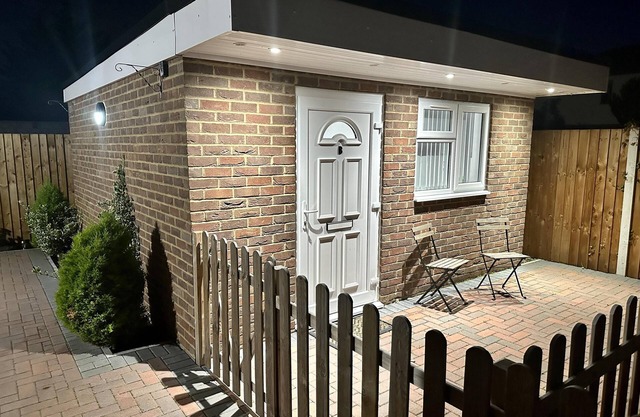 Beautiful 1-Bed Modern Luxury Apartment in Luton