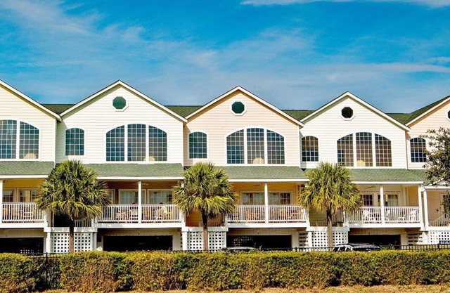Beautiful 1 bedroom unit at resort, sleeps 4