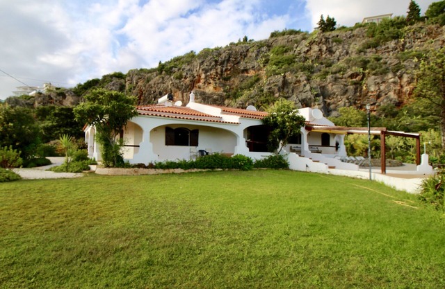 Belle villa de 10 personnes avec piscine sur un des plus beaux endroits à Albufeira