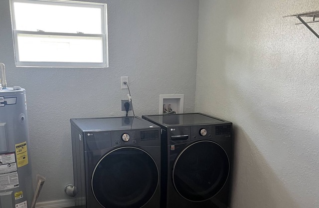 Beautiful, 100% renovated house, perfect location in Punta Gorda!!!!!!
