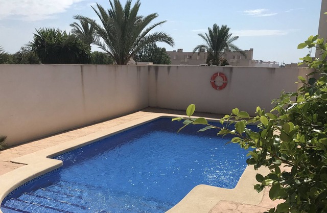 Bel appartement de 2 chambres au rez-de-chaussée Palomares
