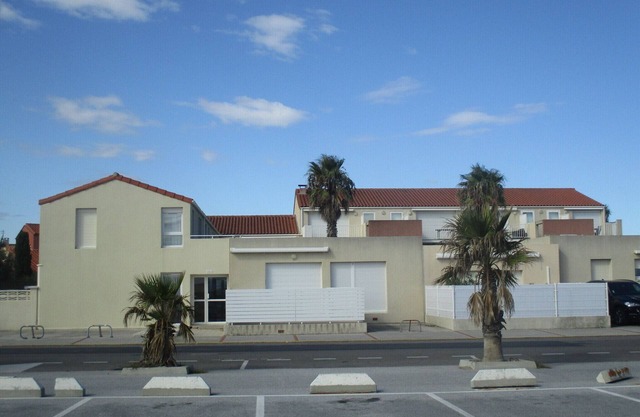 Bel appartement en front de mer avec 2 chambres