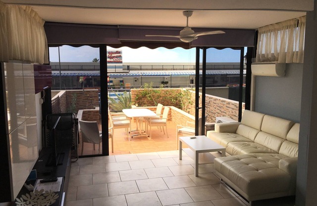 Bel appartement 2 chambres avec belle terrasse ensoleillée