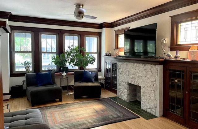 Beautiful 2-bedroom townhome in trendy Bayview neighborhood of Milwaukee.