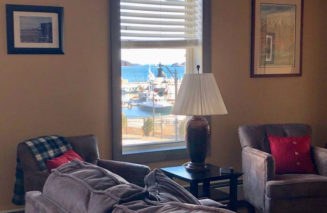 Beau loft 2BR avec vue sur la baie et l'activité du port d'Eastport