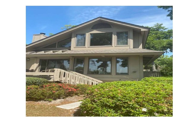 Beautiful 2BR/2BA Waterfront Condo