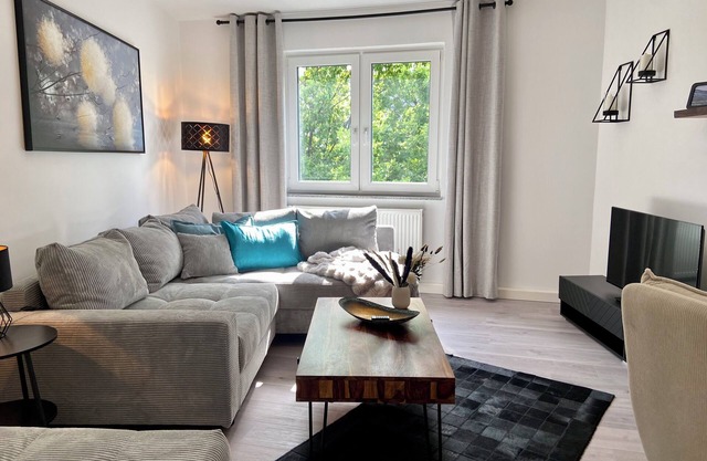 Beautiful 3.5 room work & travel apartment in Bielefeld Mitte