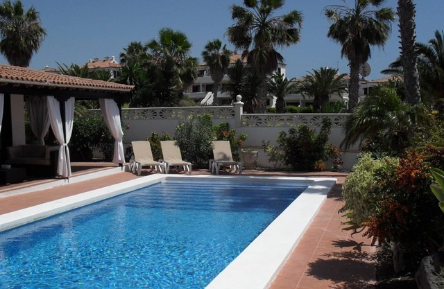 Belle villa climatisée de 3 chambres avec piscine privée - Amarilla Golf