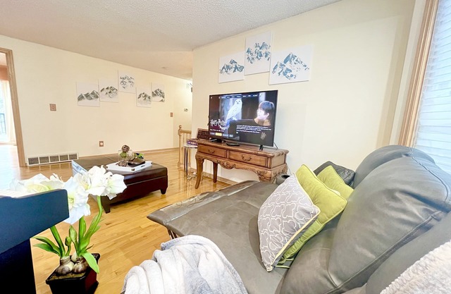 Beautiful 3bd 2ba apartment