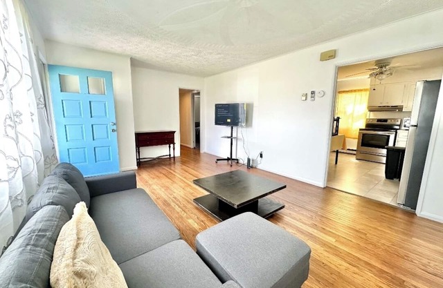 Beautiful 5-Bedroom House with 2 Bath in the Heart of Danville