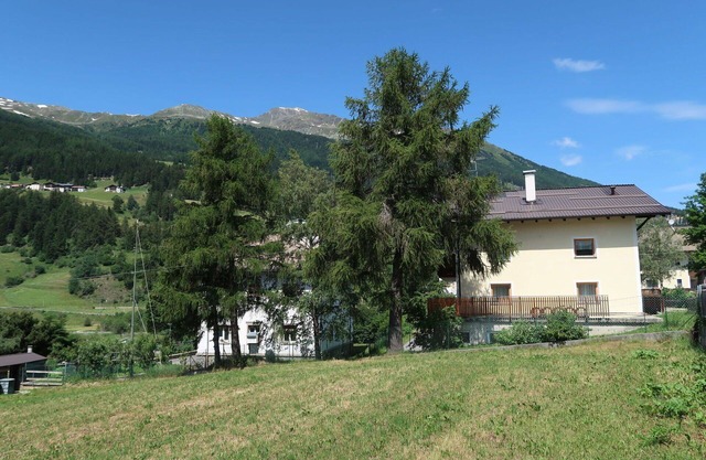 Confortable appartement pour 6 personnes avec WIFI, TV, terrasse et parking