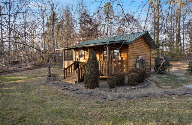 Belle, abordable, cabine près de Pigeon Forge pour les couples!