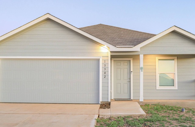 Beautiful and Cozy 4-bedroom house San Antonio. TDY- Traveling Nurses Welcome