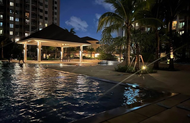 Beautiful and Spacious Fully Furnished Studio at The Grove Rockwell